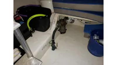2009 Mainship 34 Trawler 75 
