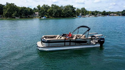 2024 Vanderbilt 700T Twin Engine Tritoon 10 11
