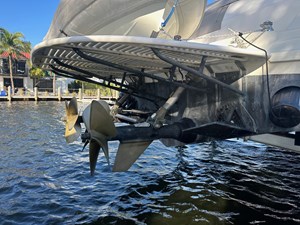 LUCHY 7 1995 SEA RAY 63 ARNESON SURFACE DRIVES