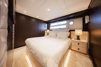 Cecilou 27 CECILOU-46CECILOU-CECILOU 27m Cayman Yacht For Sale Guest Double Cabin