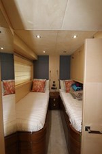- 37 75-2015-Sunseeker-Yacht-37