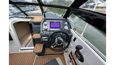 Parker 630 Day Cruiser 13 14