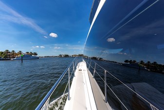 2022 Dyna Flybridge 63 19 62_DYNA_PRINT-50 (Custom)
