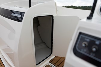 Bayliner VR4 31 