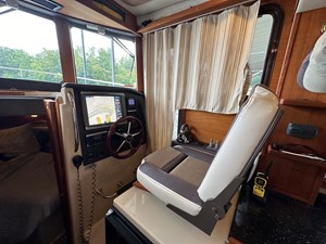 2014 Ranger Tugs R-31CB 8 