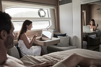 Prestige 590 28 PRESTIGE_590-Jean-Francois_ROMERO-800px(4)