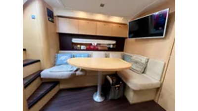 2008 Beneteau Monte Carlo 37 Hard Top 9 