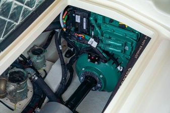 Montenegrina 35 ca96225d-40dc-487c-9755-c9d452f621fd