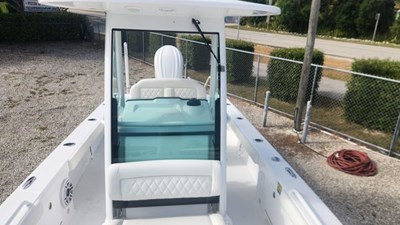 2025 Everglades 253 7 