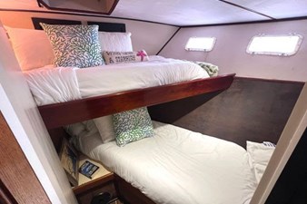 Norther Venture 25 26