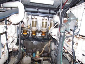 1996 Sea Ray 55 Sedan Bridge 25 26