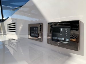 Smitten 12 48-2014-Sunseeker-San-Remo-12