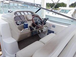 2004 Chaparral 310 Signature 12 