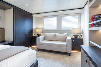 EMERALD 50 