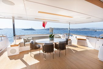 HAIAMI 27 AFT DECK (1)