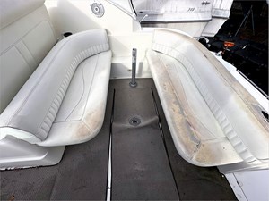 2003 Cruisers 3075 Express 37 