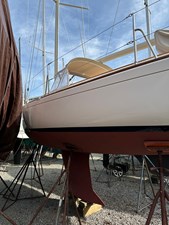 HERON 25 Port Topsides on the Hard