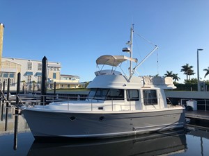 Amour 0 2018 Beneteau Swift Trawler 