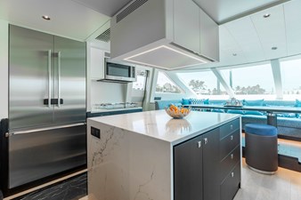 E90 Motor Yacht / NOW AVAILABLE  8 E90 INteriors-48