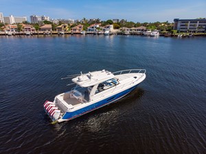 - 2 3_2020 47ft Intrepid 477 Evolution