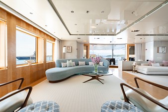 LOON 45 Loon 221' - Skylounge Deck Salon