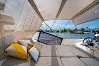 2019 Prestige 590S 34 