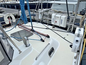 ACADIA 16 Aft Deck