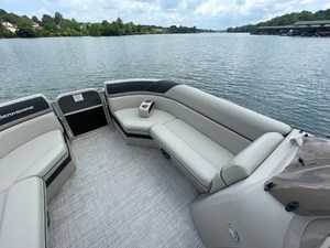 2021  Berkshire 24 RXF CTS 26 