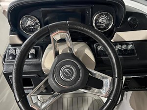 2019 Crownline E255 Surf 14 