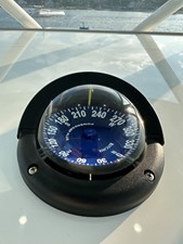 Freeman 37 VH 15 Ritchie Powerdamp Plus Compass