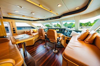 LONE STAR 46 Pilothouse