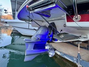 018 Chris-Craft Launch 27 Heritage Trim Edition Surf 81 