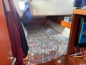 2005 Beneteau Cyclades 43 59 