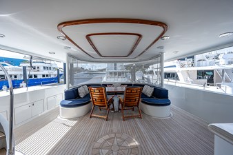 SUPERSTAR 1 AFT DECK