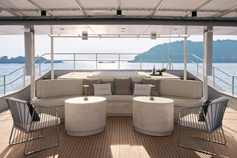 VANORA 23 VANORA_Sun Deck