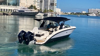 2020 Sea Ray 290 SDX OB @ Acapulco 2 