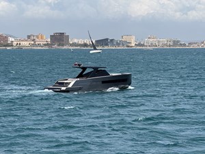 NEW 2025 Moon 45 SPORTS LINE  8 