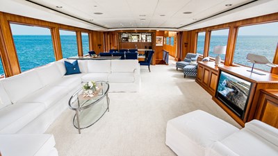 SILVER SEAS 9 Main Salon