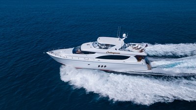 Outrageous  7 Hatteras 80