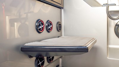 Robin's Nest 50 Vanquish VQ45