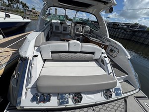 Four Winns H350 9 