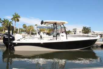 2021 Blue Wave 2800 Makaira 18 19