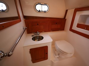 BONHEUR 22 Head and Ensuite Shower 