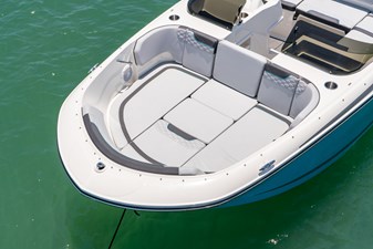 Bayliner M17 18 