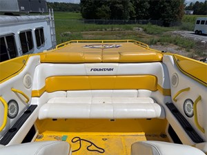 47' Fountain 1999 Lightning 15 