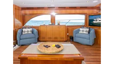 2007 Hatteras 64 Motor Yacht  20 