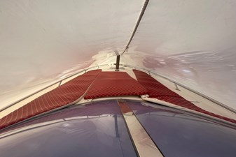 SUNSEEKER TOMAHAWK 37 10 Tomahawk 37