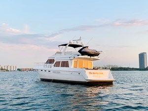 The Motley Crew 99 100_2003 57ft Navigator THE MOTLEY CREW