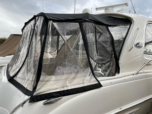 2001 Sea Ray 460 SUndancer 10 