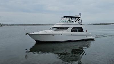 2000 Carver 450 Voyager Pilothouse 4 